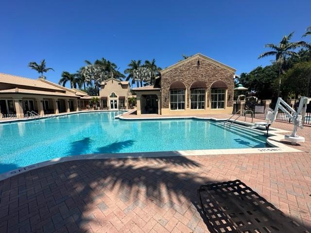 1480 NE 33rd Ave 110, Homestead, Florida 33033, 3 Bedrooms Bedrooms, ,2 BathroomsBathrooms,Residentiallease,For Rent,1480 NE 33rd Ave 110,A11569911