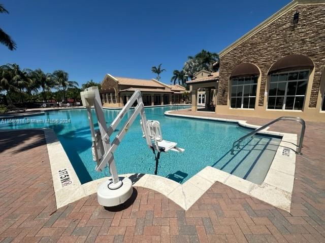 1480 NE 33rd Ave 110, Homestead, Florida 33033, 3 Bedrooms Bedrooms, ,2 BathroomsBathrooms,Residentiallease,For Rent,1480 NE 33rd Ave 110,A11569911