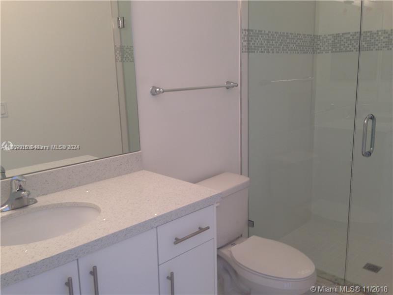 2630 NE 213th St 102, Miami, Florida 33180, 2 Bedrooms Bedrooms, ,2 BathroomsBathrooms,Residentiallease,For Rent,2630 NE 213th St 102,A11569916