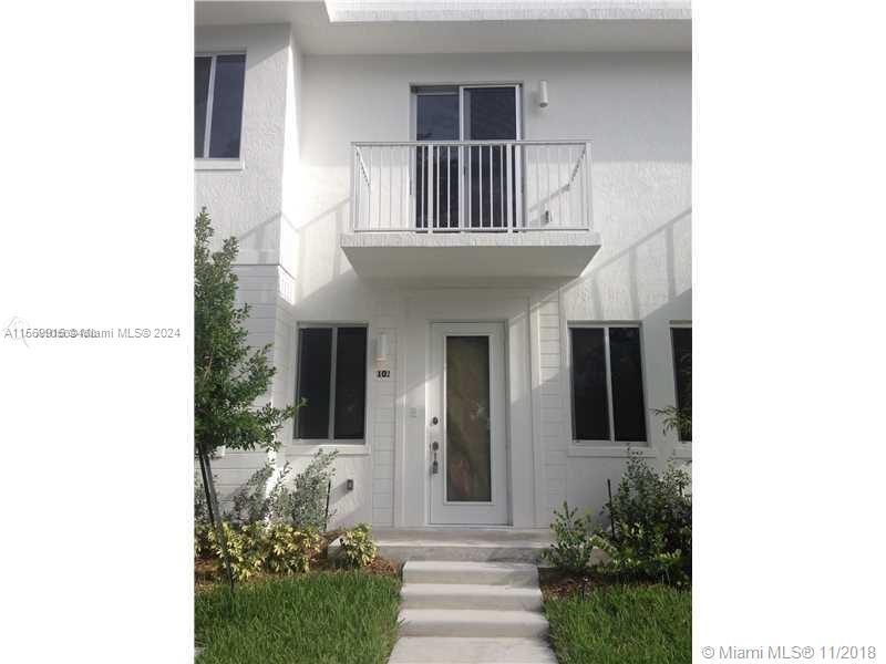 2630 NE 213th St 102, Miami, Florida 33180, 2 Bedrooms Bedrooms, ,2 BathroomsBathrooms,Residentiallease,For Rent,2630 NE 213th St 102,A11569916