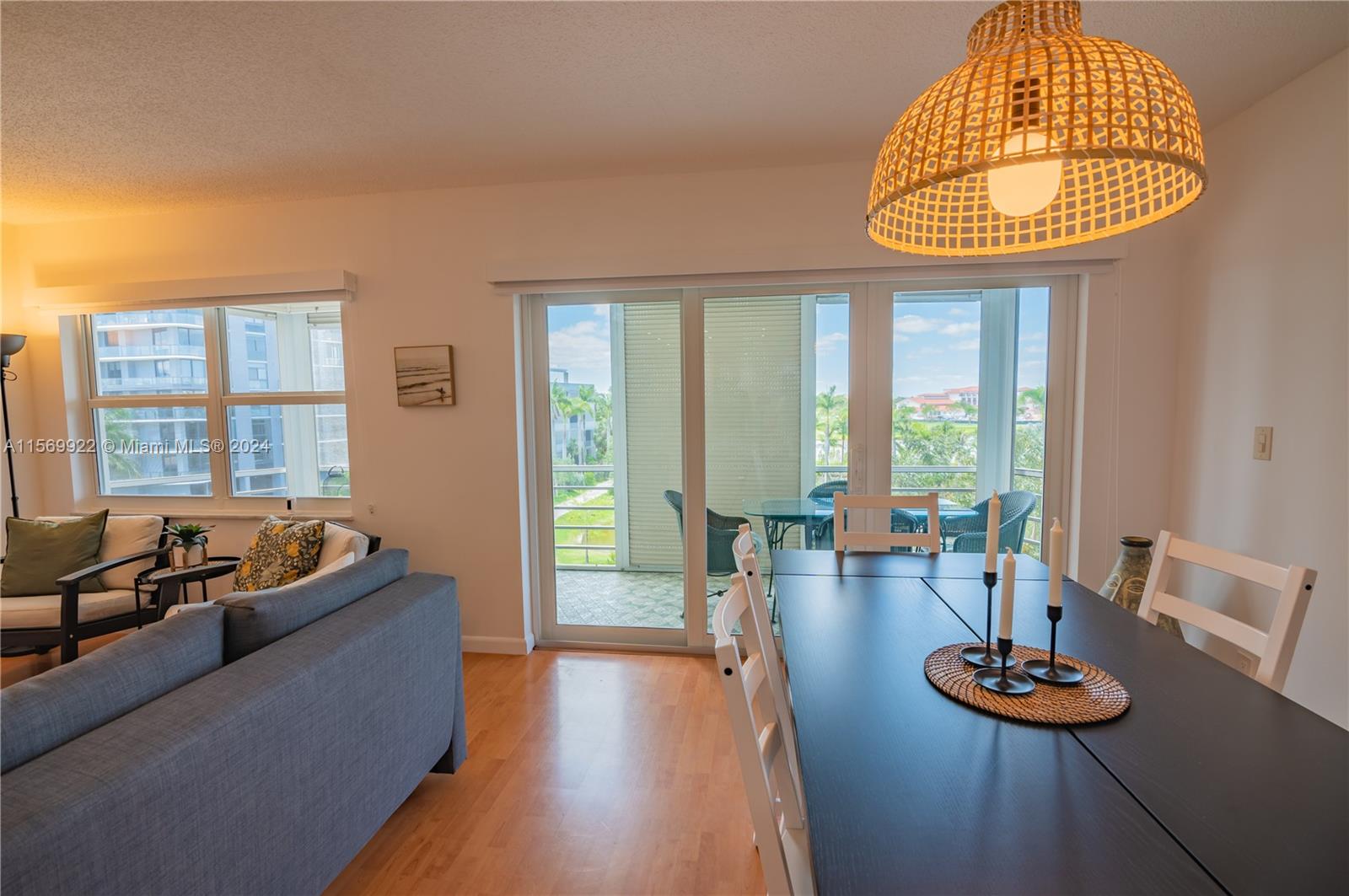 Hallandale Beach, Florida 33009, 2 Bedrooms Bedrooms, ,2 BathroomsBathrooms,Residential,For Sale,A11569922