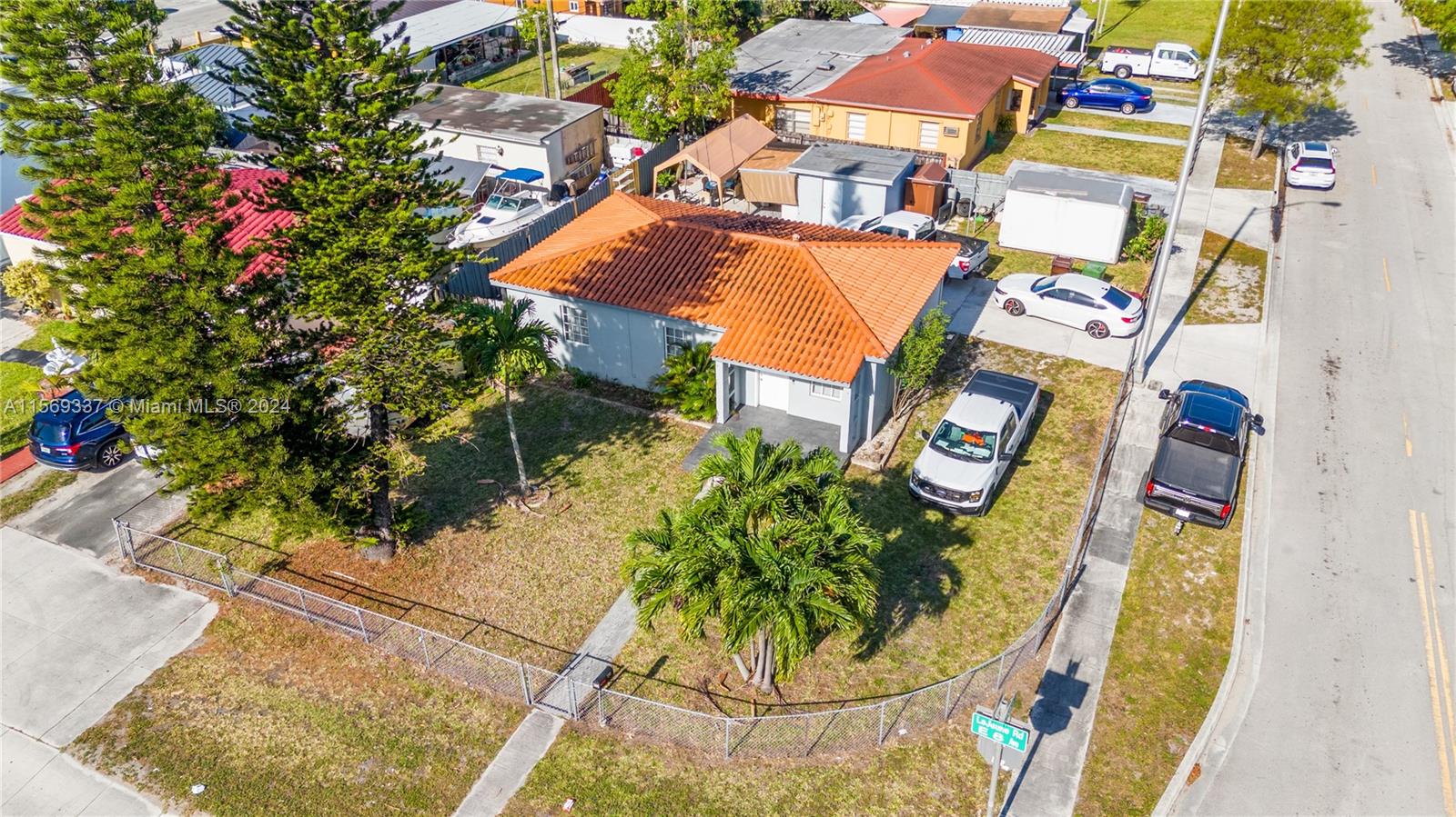 Hialeah, Florida 33010, 3 Bedrooms Bedrooms, ,1 BathroomBathrooms,Residential,For Sale,A11569337