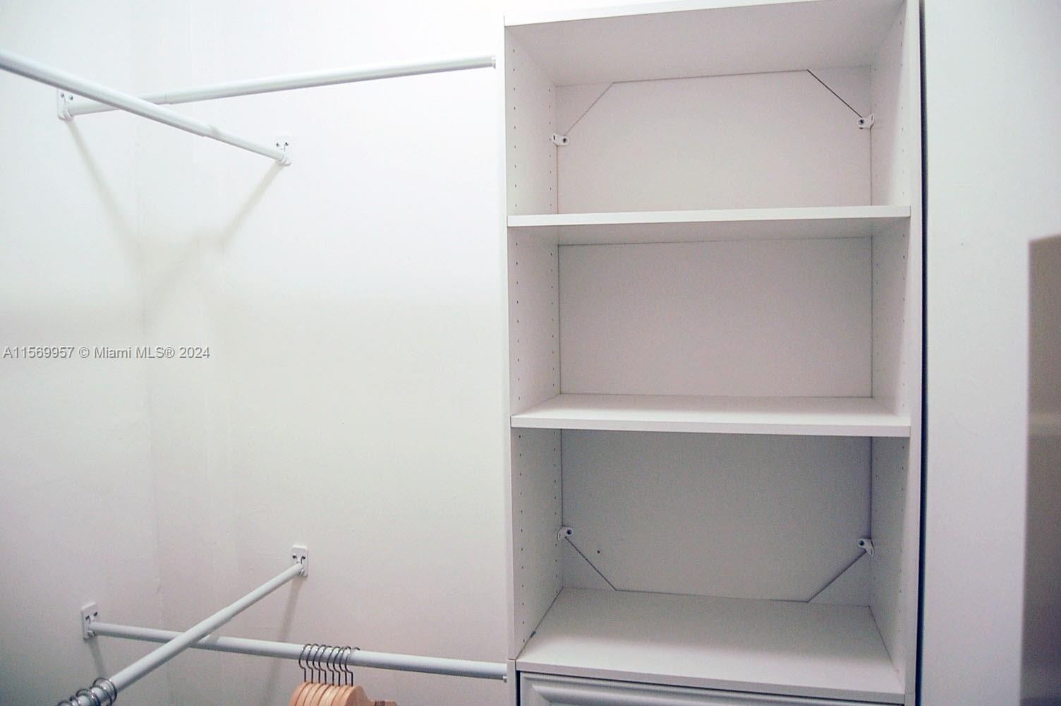 934 Michigan Ave 105, Miami Beach, Florida 33139, 1 Bedroom Bedrooms, ,1 BathroomBathrooms,Residential,For Sale,934 Michigan Ave 105,A11569957
