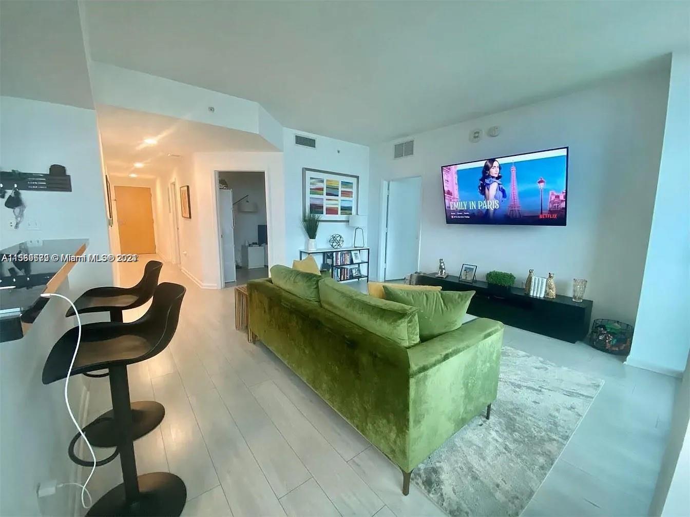 244 Biscayne Blvd 1708, Miami, Florida 33132, 2 Bedrooms Bedrooms, ,2 BathroomsBathrooms,Residentiallease,For Rent,244 Biscayne Blvd 1708,A11569579