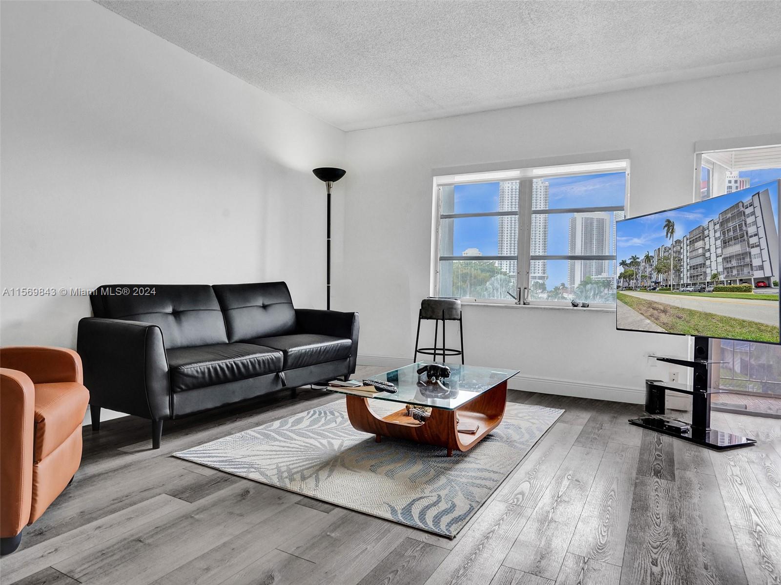 200 Diplomat Pkwy 432, Hallandale Beach, Florida 33009, 1 Bedroom Bedrooms, ,1 BathroomBathrooms,Residential,For Sale,200 Diplomat Pkwy 432,A11569843