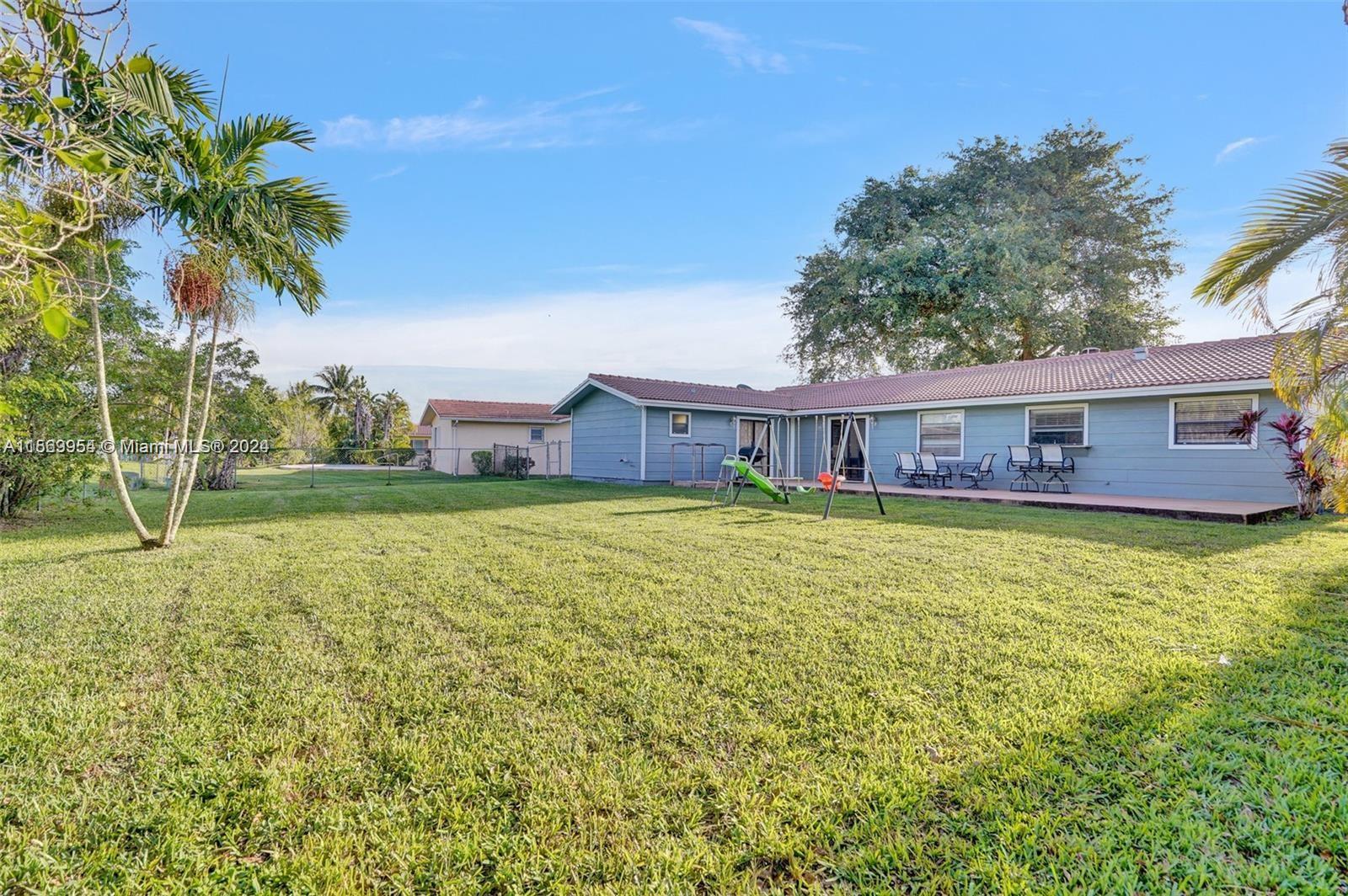 4161 NW 107th Ave, Coral Springs, Florida 33065, 3 Bedrooms Bedrooms, ,2 BathroomsBathrooms,Residential,For Sale,4161 NW 107th Ave,A11569954