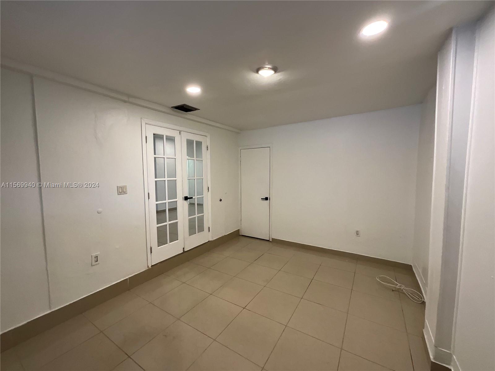 288 NW 47th St, Miami, Florida 33127, 4 Bedrooms Bedrooms, ,2 BathroomsBathrooms,Residentiallease,For Rent,288 NW 47th St,A11569940