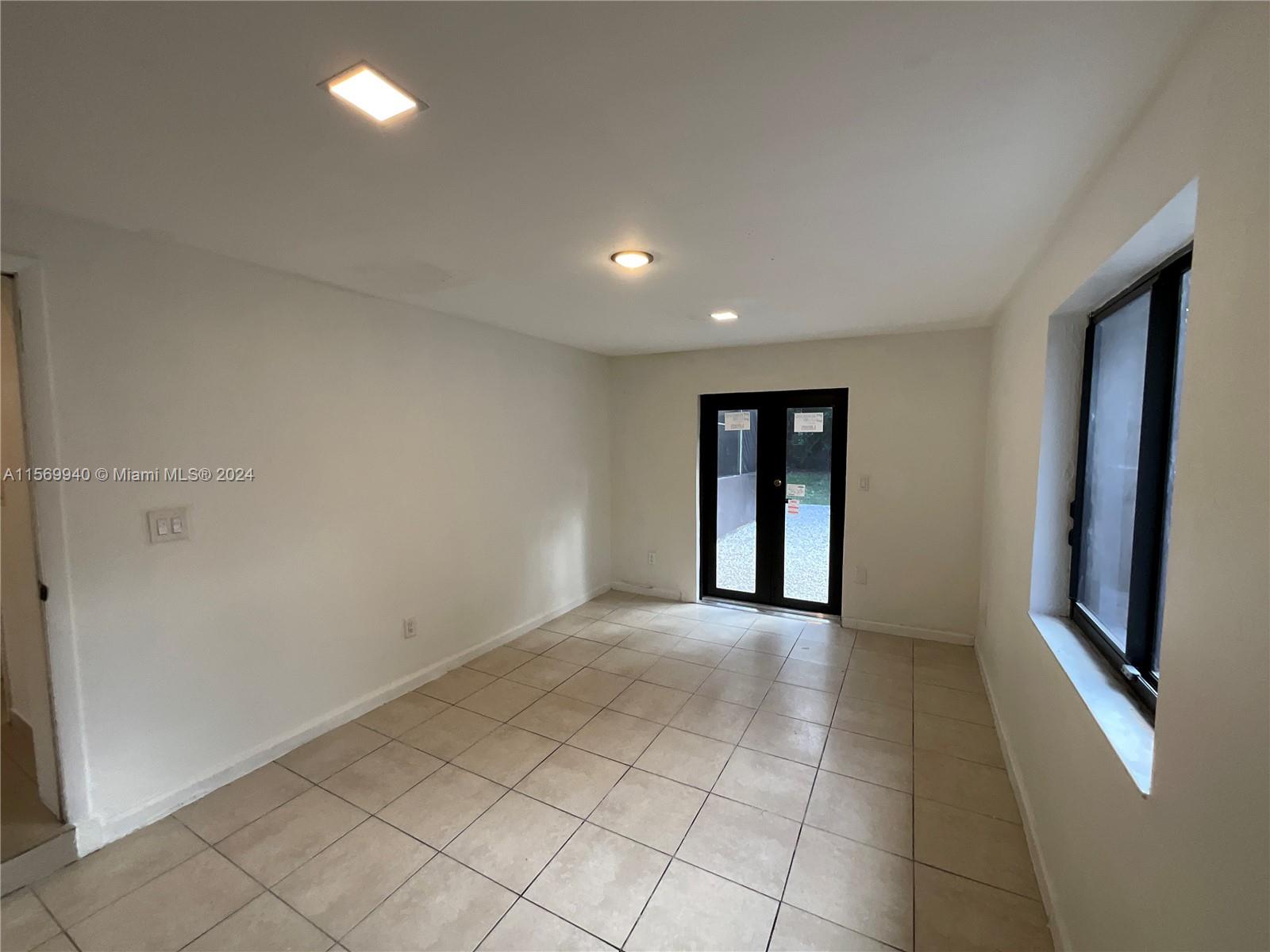 288 NW 47th St, Miami, Florida 33127, 4 Bedrooms Bedrooms, ,2 BathroomsBathrooms,Residentiallease,For Rent,288 NW 47th St,A11569940