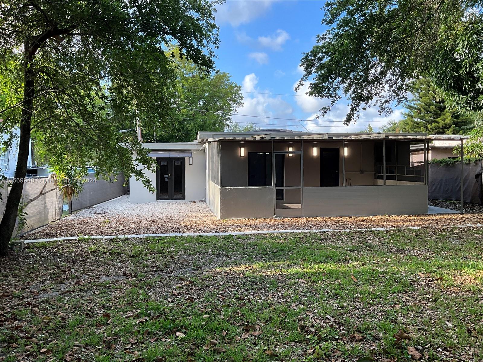 288 NW 47th St, Miami, Florida 33127, 4 Bedrooms Bedrooms, ,2 BathroomsBathrooms,Residentiallease,For Rent,288 NW 47th St,A11569940