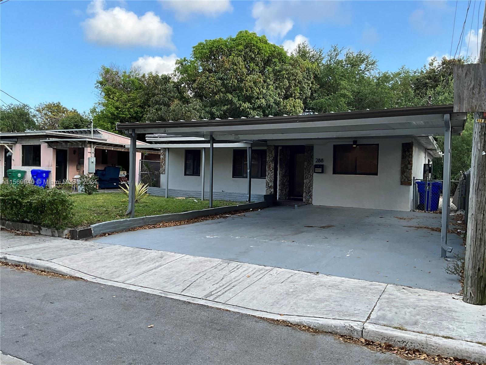 288 NW 47th St, Miami, Florida 33127, 4 Bedrooms Bedrooms, ,2 BathroomsBathrooms,Residentiallease,For Rent,288 NW 47th St,A11569940