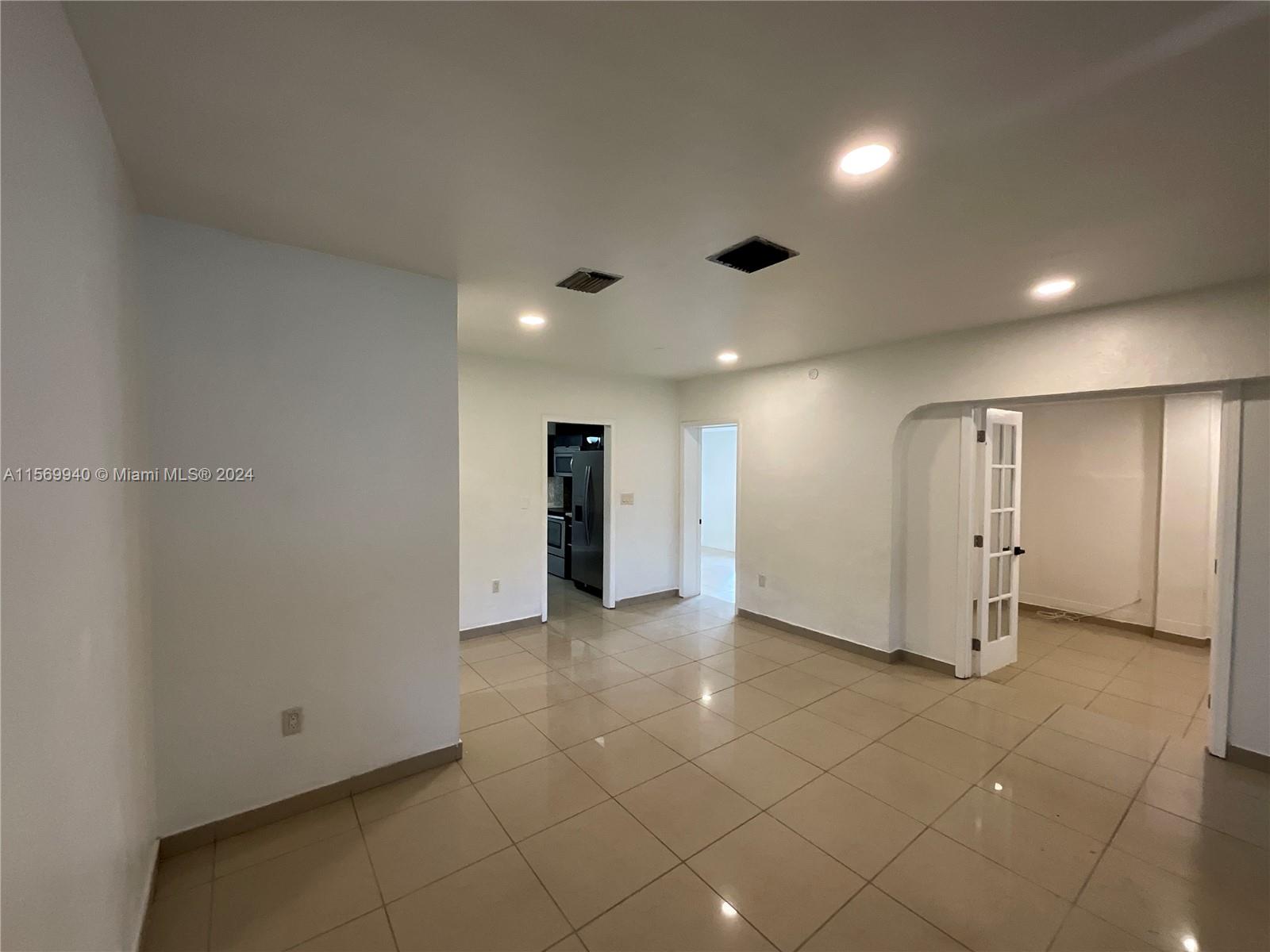 288 NW 47th St, Miami, Florida 33127, 4 Bedrooms Bedrooms, ,2 BathroomsBathrooms,Residentiallease,For Rent,288 NW 47th St,A11569940