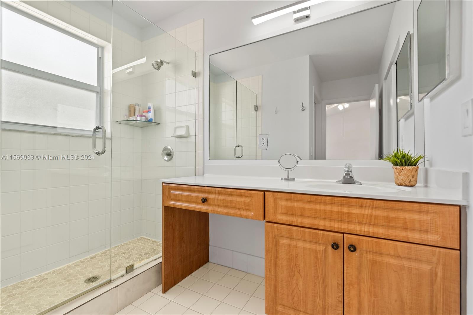 16841 SW 1st Mnr, Pembroke Pines, Florida 33027, 3 Bedrooms Bedrooms, ,2 BathroomsBathrooms,Residential,For Sale,16841 SW 1st Mnr,A11569033