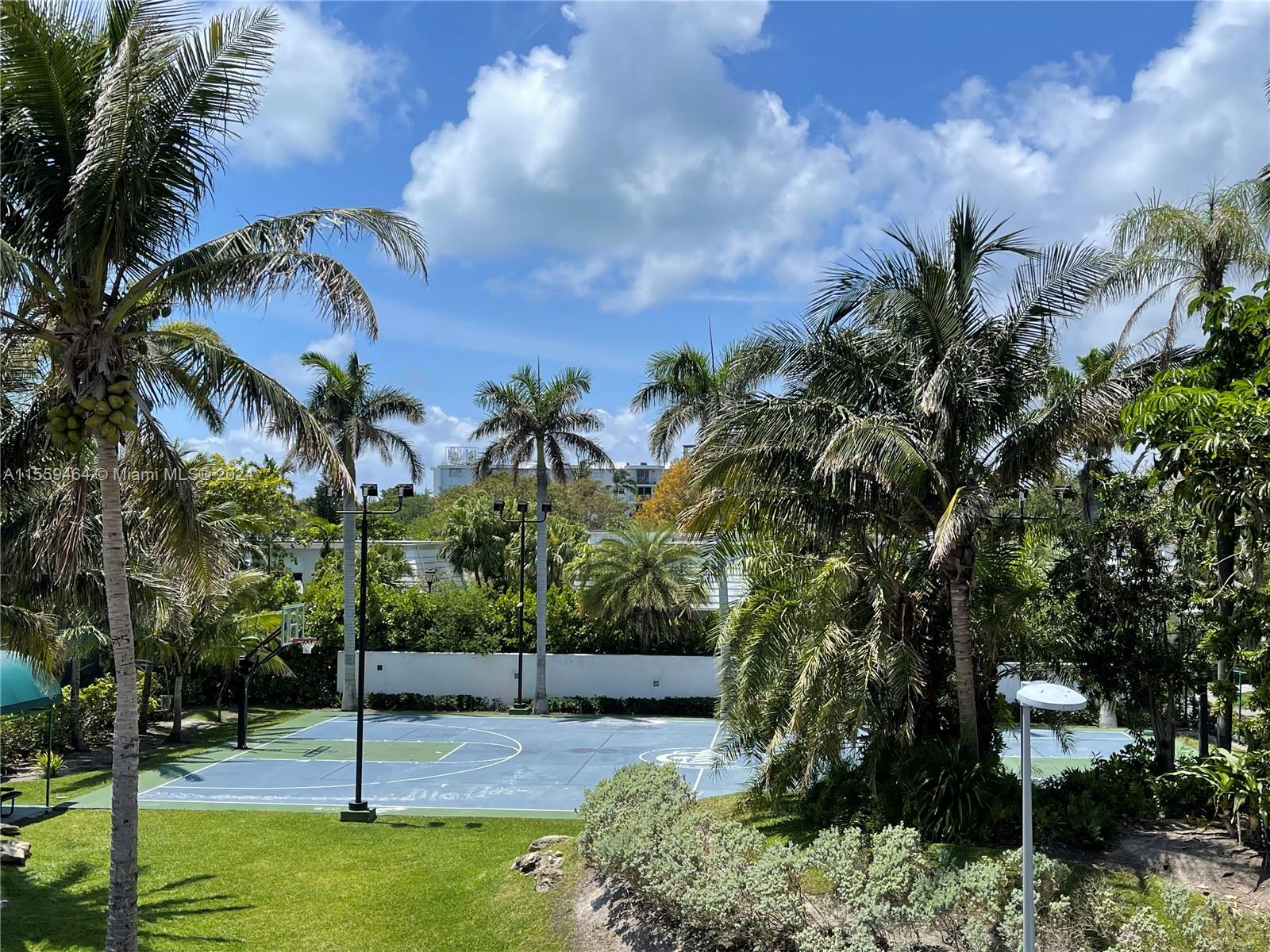 881 Ocean Dr L2, Key Biscayne, Florida 33149, 1 Bedroom Bedrooms, ,2 BathroomsBathrooms,Residential,For Sale,881 Ocean Dr L2,A11559464
