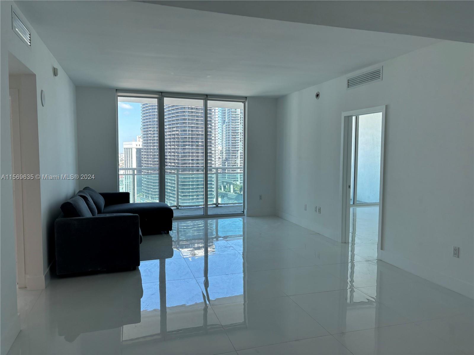 The perfect Miami Brickell area 2 bed/ 2 bath. Recently renovated, high ceilings, gorgeous new floors and luxury finishes. Views of the City & Sunset & skyline. Kitchen is modern w/ SS appliances. 24 HR security, concierge and valet, enjoy the state-of-the-art fitness center, the 2 infinity-edge heated pools, Jacuzzi, Theater room, business center, party room w/ pool table & lounge. Brickell area is full of life and energy. Walk to Miami's best Art, Restaurants, Nightlife and markets.