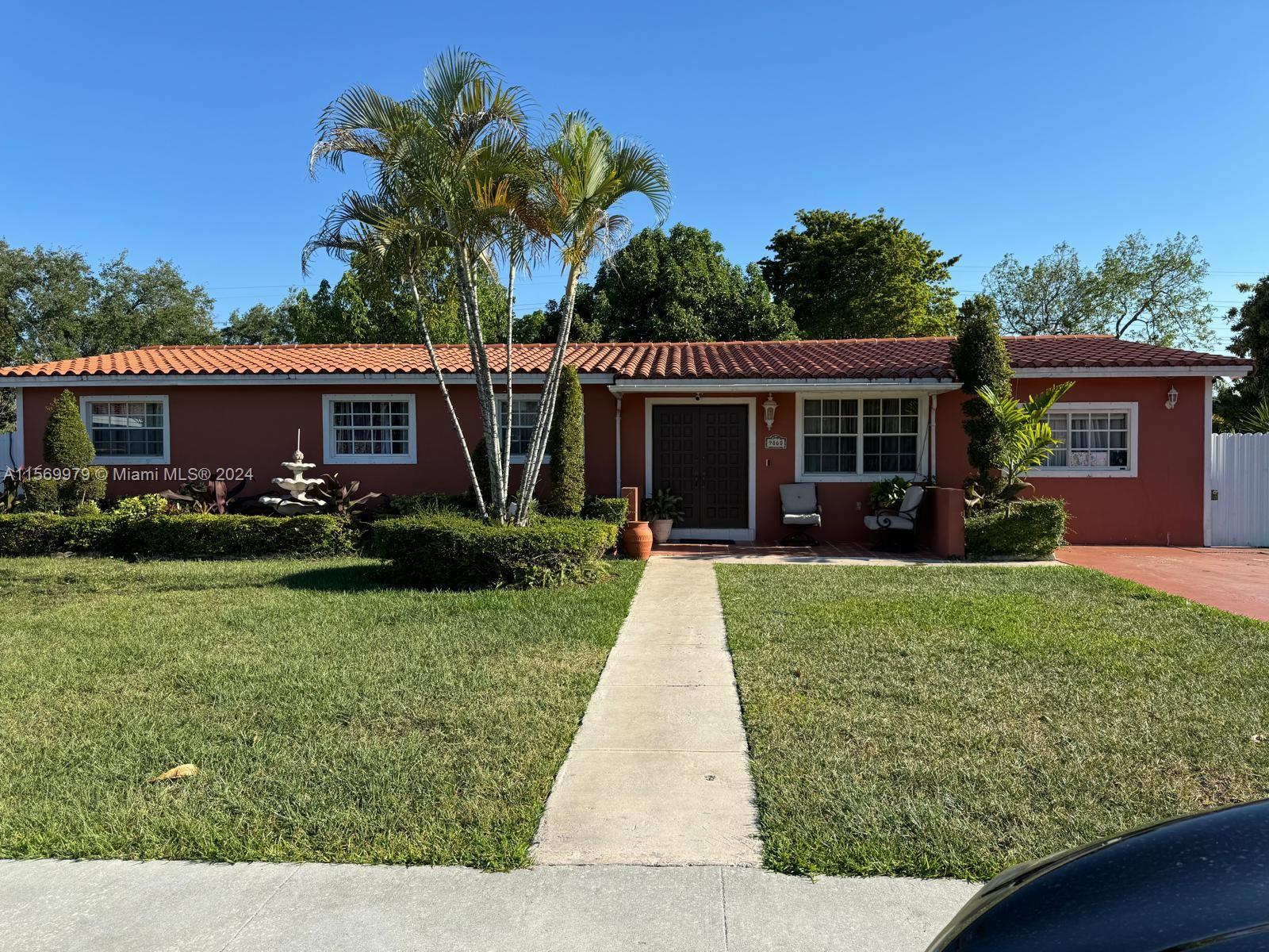 9860 SW 35th Ter  For Sale A11569979, FL