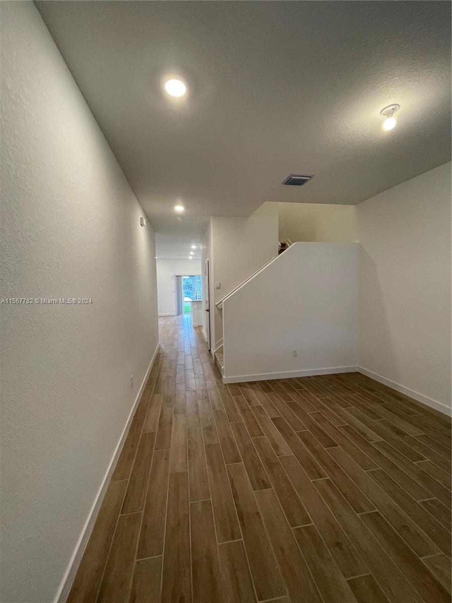 1672 SE 8th Ave 0, Homestead, Florida 33034, 4 Bedrooms Bedrooms, ,2 BathroomsBathrooms,Residentiallease,For Rent,1672 SE 8th Ave 0,A11567782