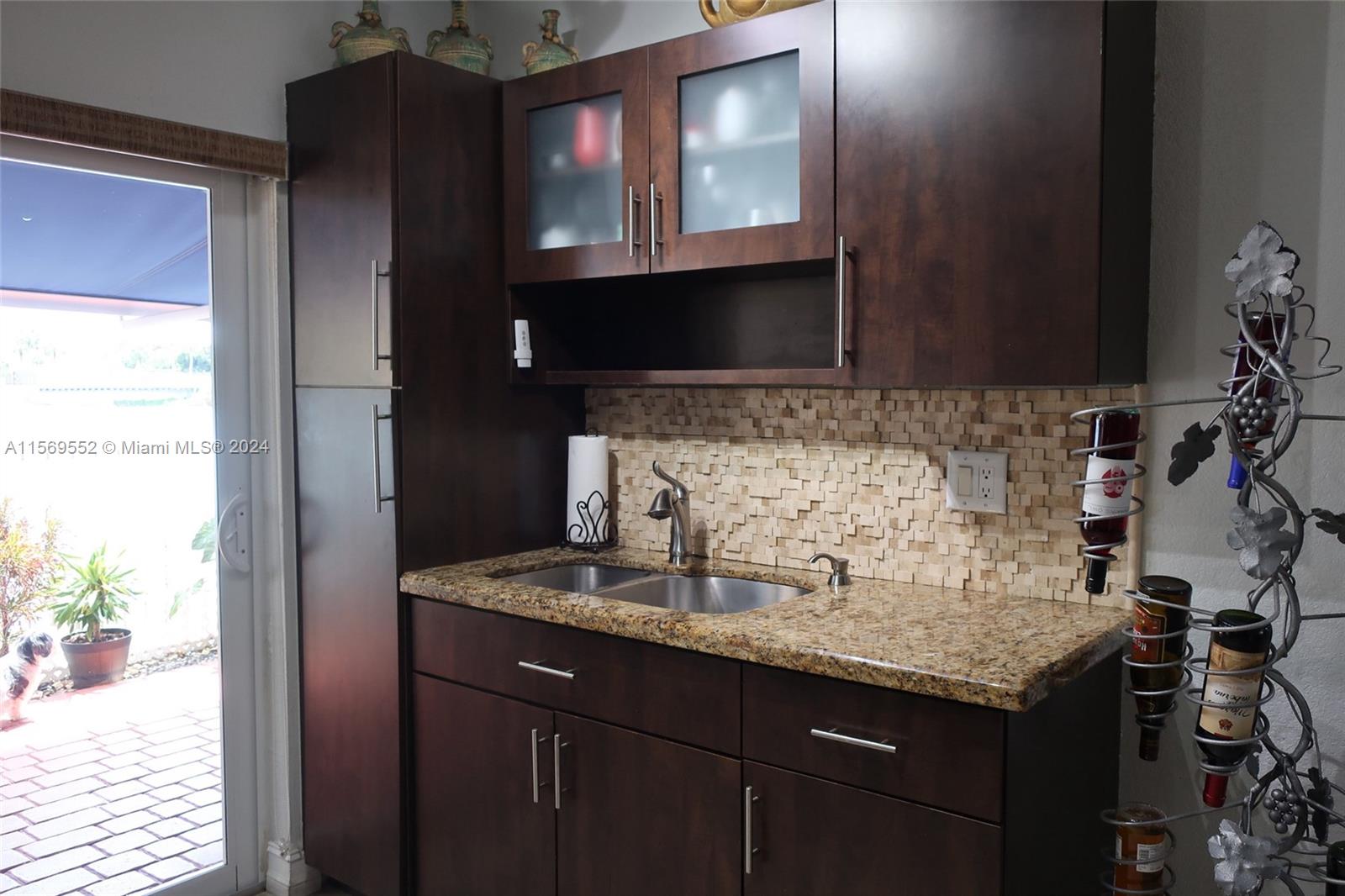 6910 NW 173rd Dr 1007, Hialeah, Florida 33015, 2 Bedrooms Bedrooms, ,2 BathroomsBathrooms,Residential,For Sale,6910 NW 173rd Dr 1007,A11569552