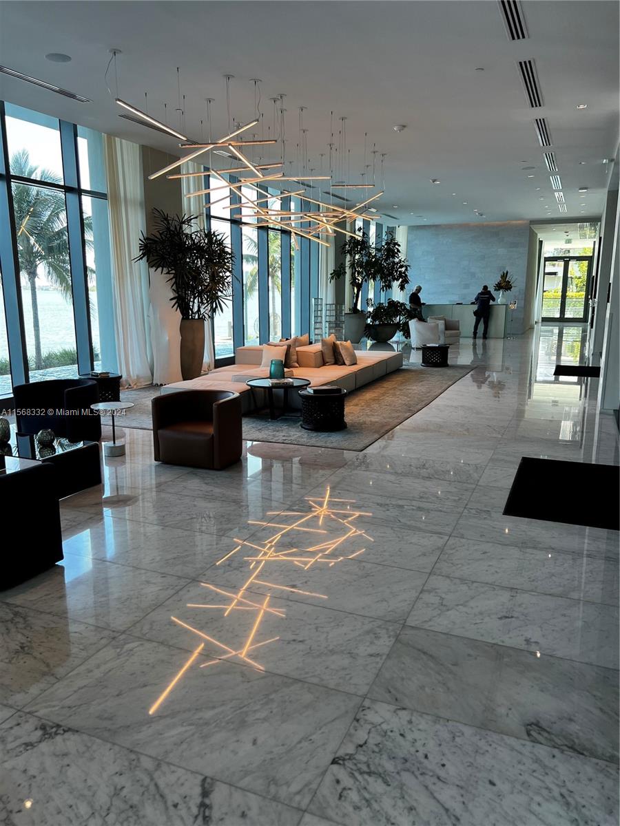 3131 NE 7th Ave 1004, Miami, Florida 33137, 3 Bedrooms Bedrooms, ,3 BathroomsBathrooms,Residential,For Sale,3131 NE 7th Ave 1004,A11568332