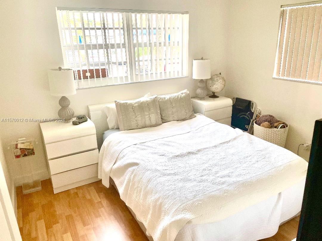 465 Paradise Isle Blvd 101, Hallandale Beach, Florida 33009, 2 Bedrooms Bedrooms, ,2 BathroomsBathrooms,Residentiallease,For Rent,465 Paradise Isle Blvd 101,A11570012