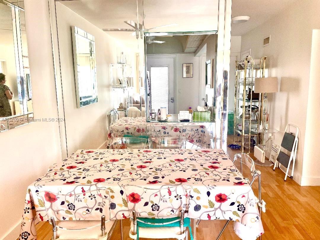 465 Paradise Isle Blvd 101, Hallandale Beach, Florida 33009, 2 Bedrooms Bedrooms, ,2 BathroomsBathrooms,Residentiallease,For Rent,465 Paradise Isle Blvd 101,A11570012