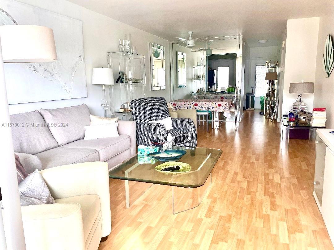 465 Paradise Isle Blvd 101, Hallandale Beach, Florida 33009, 2 Bedrooms Bedrooms, ,2 BathroomsBathrooms,Residentiallease,For Rent,465 Paradise Isle Blvd 101,A11570012