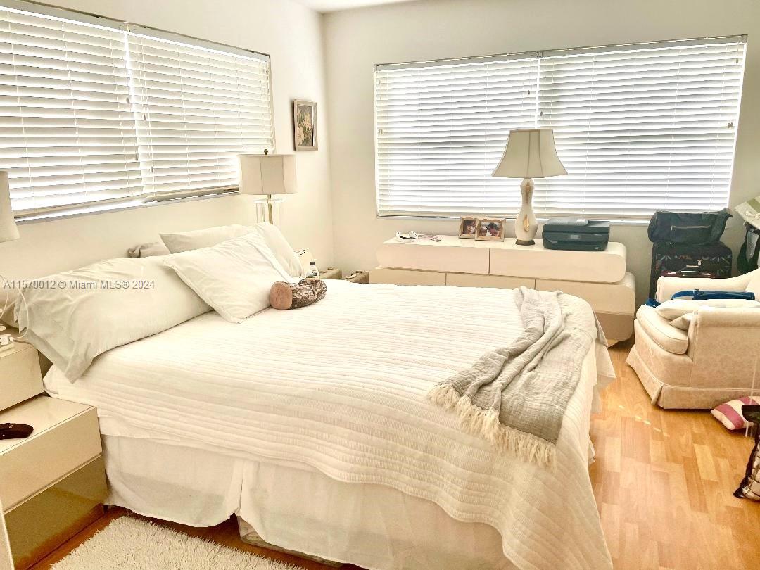 465 Paradise Isle Blvd 101, Hallandale Beach, Florida 33009, 2 Bedrooms Bedrooms, ,2 BathroomsBathrooms,Residentiallease,For Rent,465 Paradise Isle Blvd 101,A11570012