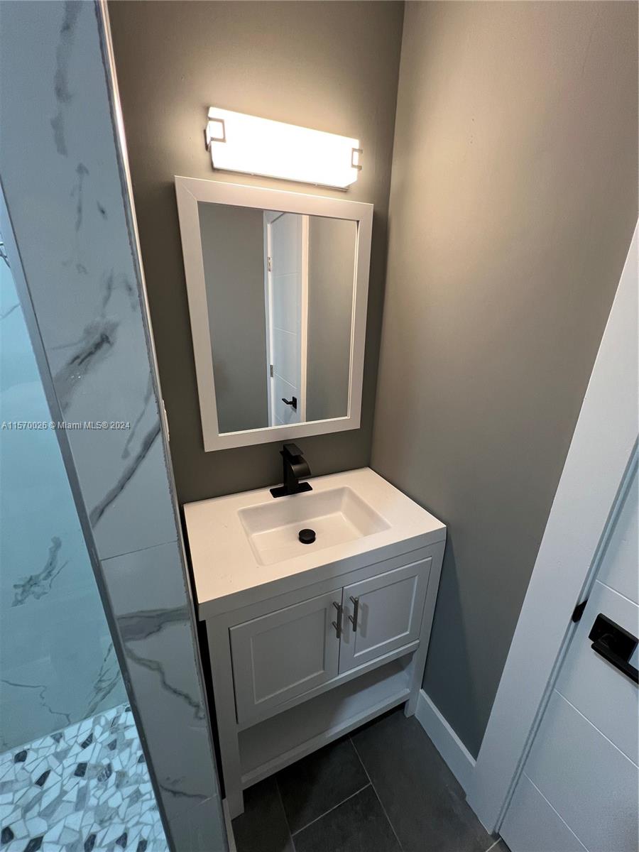 1746 SW 12th St A, Miami, Florida 33135, 1 Bedroom Bedrooms, ,1 BathroomBathrooms,Residentiallease,For Rent,1746 SW 12th St A,A11570026