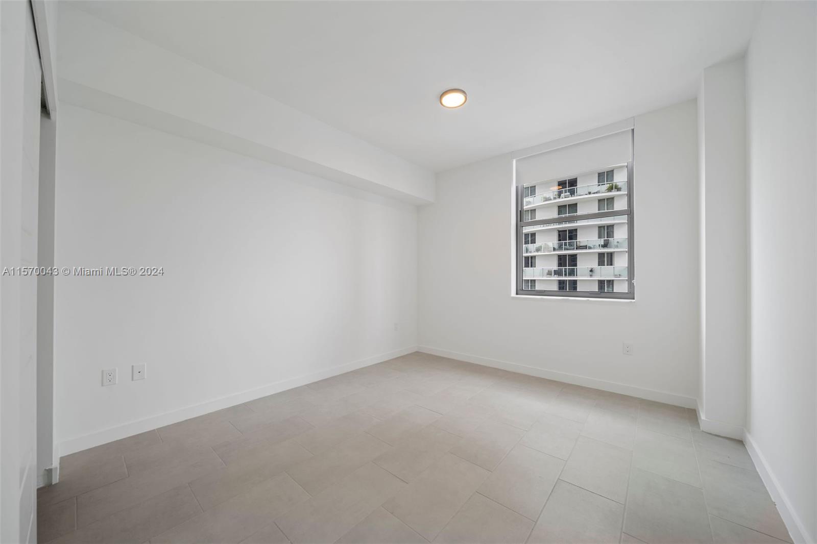 2150 N Bayshore Dr 0609, Miami, Florida 33137, 3 Bedrooms Bedrooms, ,2 BathroomsBathrooms,Residentiallease,For Rent,2150 N Bayshore Dr 0609,A11570043