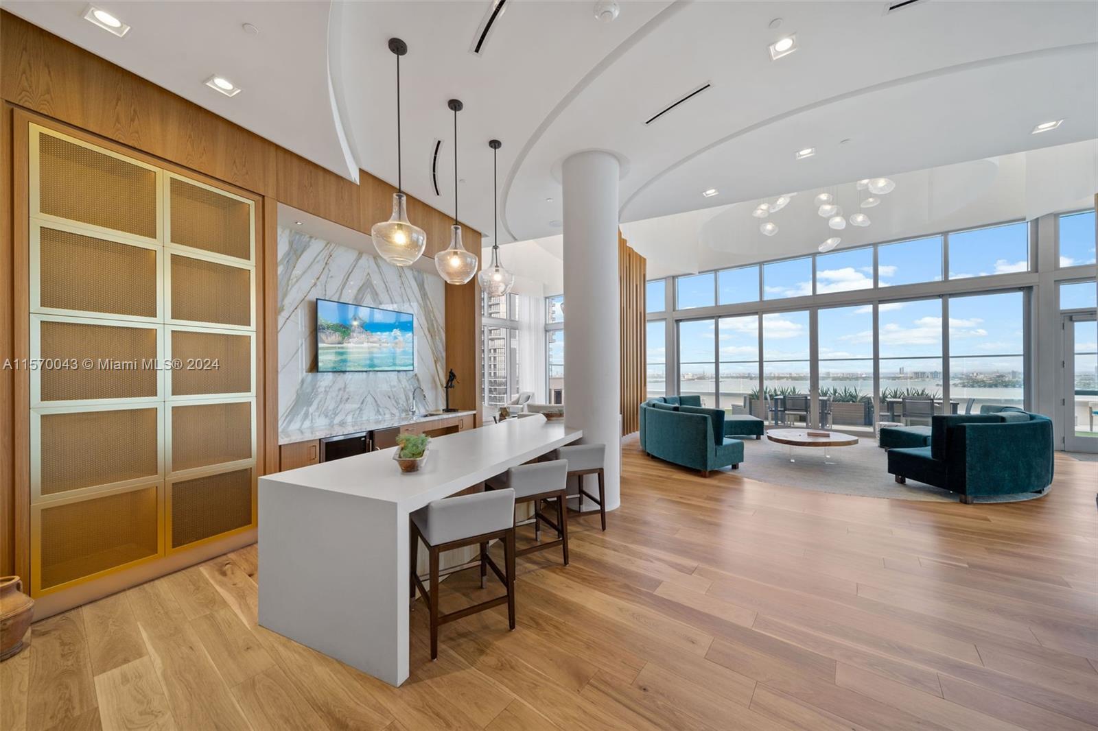 2150 N Bayshore Dr 0609, Miami, Florida 33137, 3 Bedrooms Bedrooms, ,2 BathroomsBathrooms,Residentiallease,For Rent,2150 N Bayshore Dr 0609,A11570043