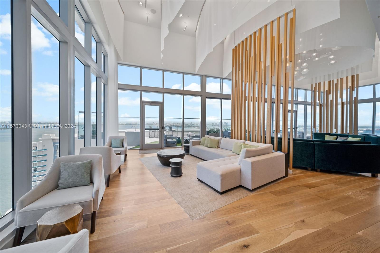 2150 N Bayshore Dr 0609, Miami, Florida 33137, 3 Bedrooms Bedrooms, ,2 BathroomsBathrooms,Residentiallease,For Rent,2150 N Bayshore Dr 0609,A11570043