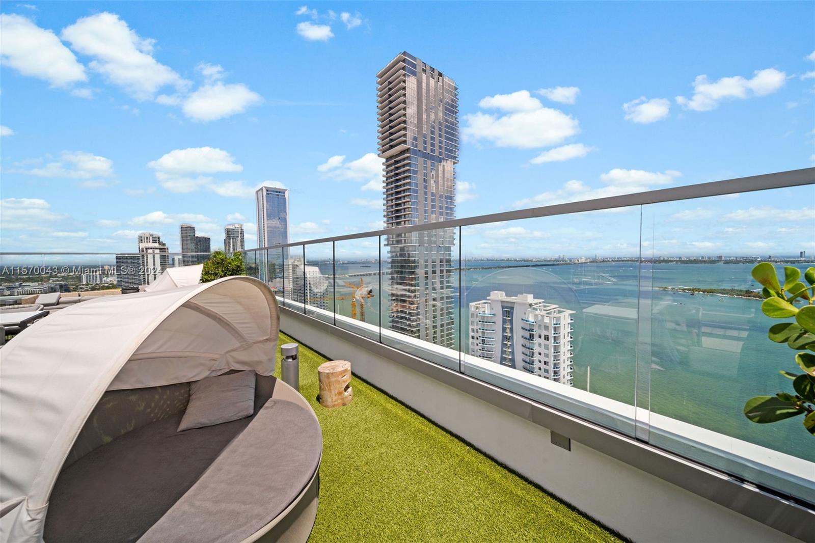 2150 N Bayshore Dr 0609, Miami, Florida 33137, 3 Bedrooms Bedrooms, ,2 BathroomsBathrooms,Residentiallease,For Rent,2150 N Bayshore Dr 0609,A11570043