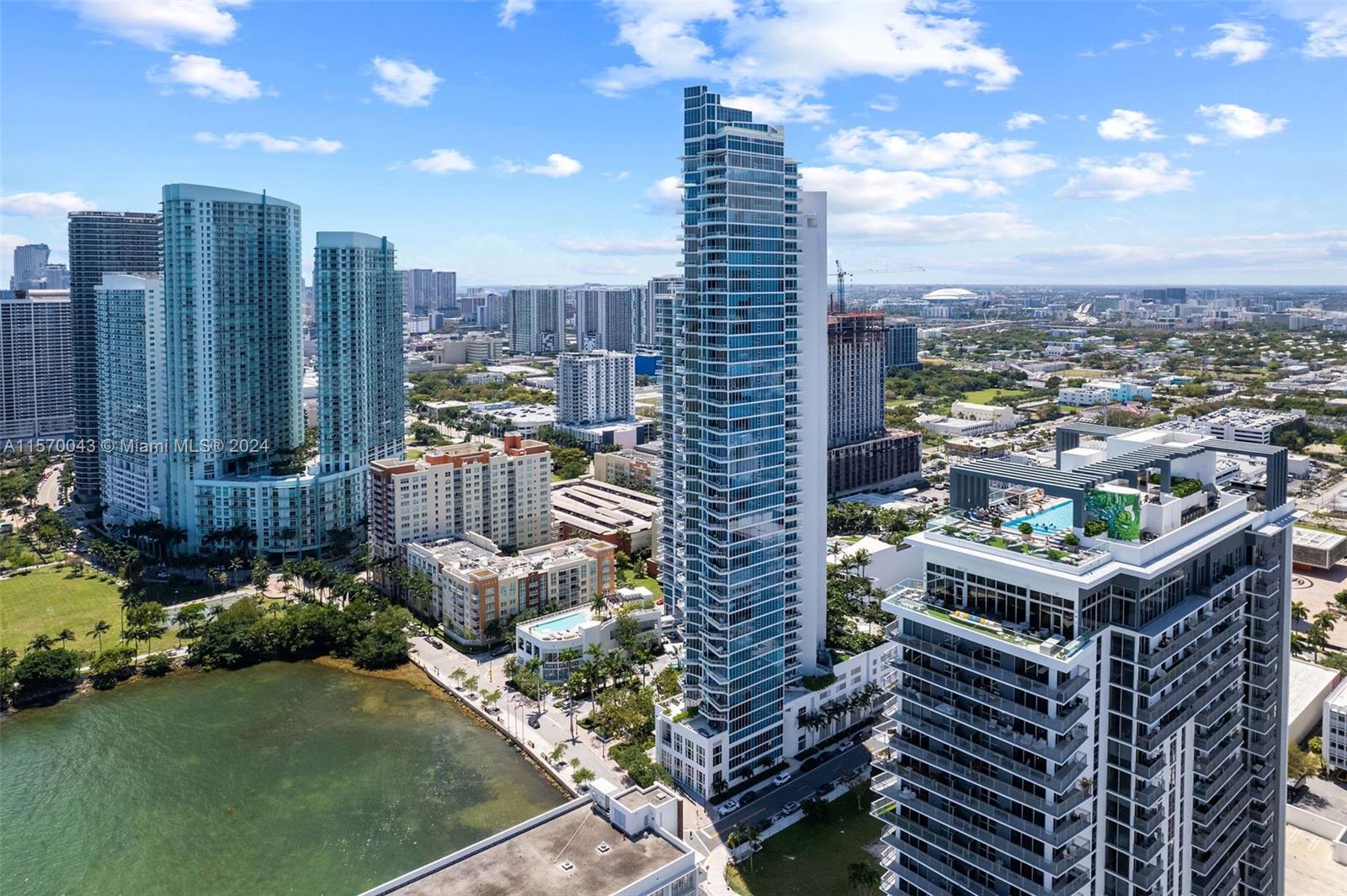 2150 N Bayshore Dr 0609, Miami, Florida 33137, 3 Bedrooms Bedrooms, ,2 BathroomsBathrooms,Residentiallease,For Rent,2150 N Bayshore Dr 0609,A11570043