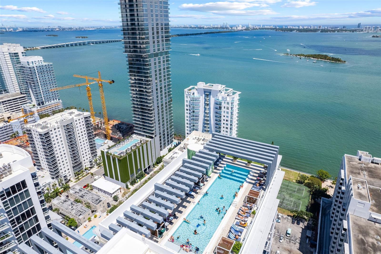 2150 N Bayshore Dr 0609, Miami, Florida 33137, 3 Bedrooms Bedrooms, ,2 BathroomsBathrooms,Residentiallease,For Rent,2150 N Bayshore Dr 0609,A11570043