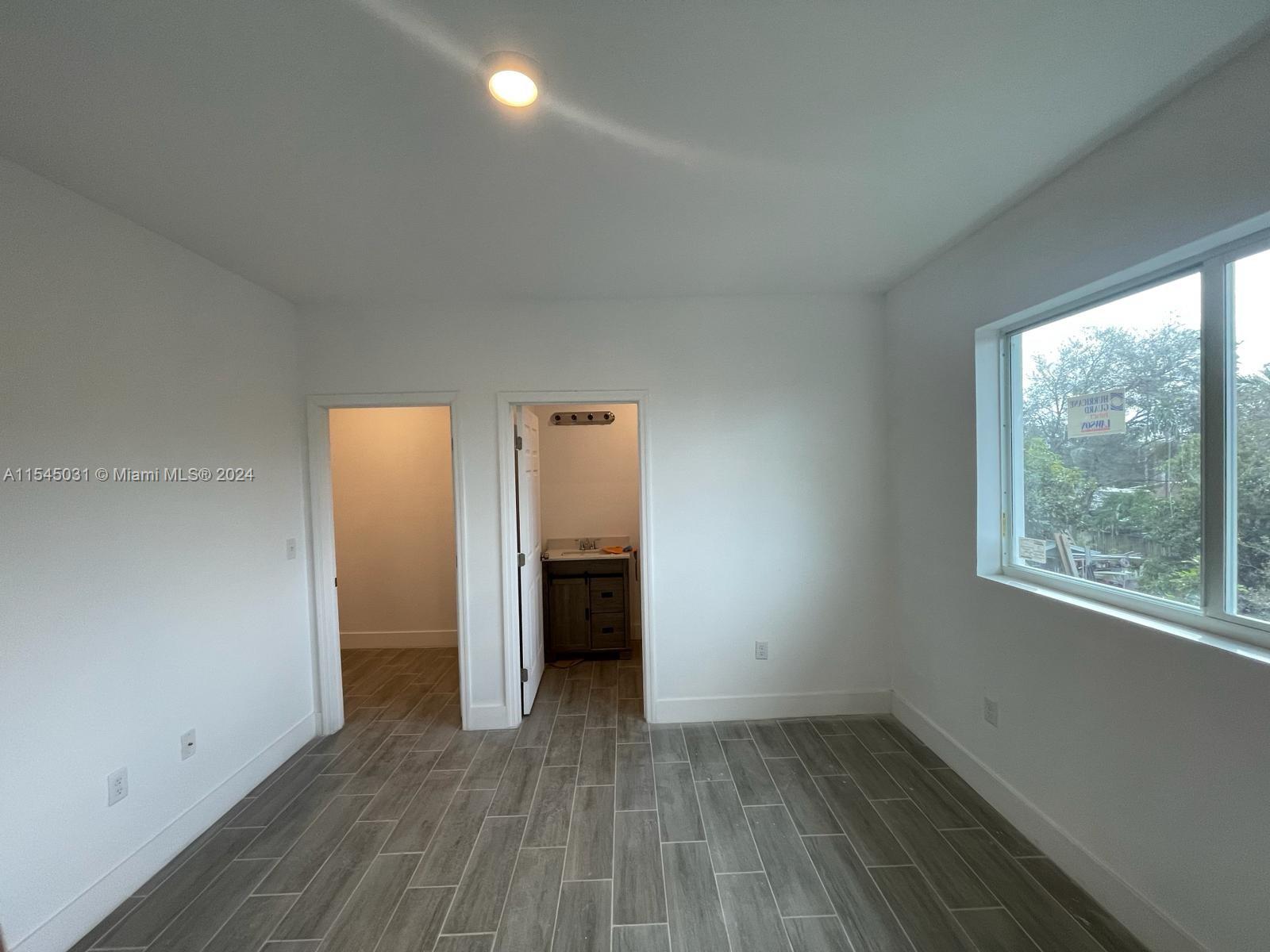 1961 NW 25th Ave 2, Miami, Florida 33125, 5 Bedrooms Bedrooms, ,3 BathroomsBathrooms,Residentiallease,For Rent,1961 NW 25th Ave 2,A11545031