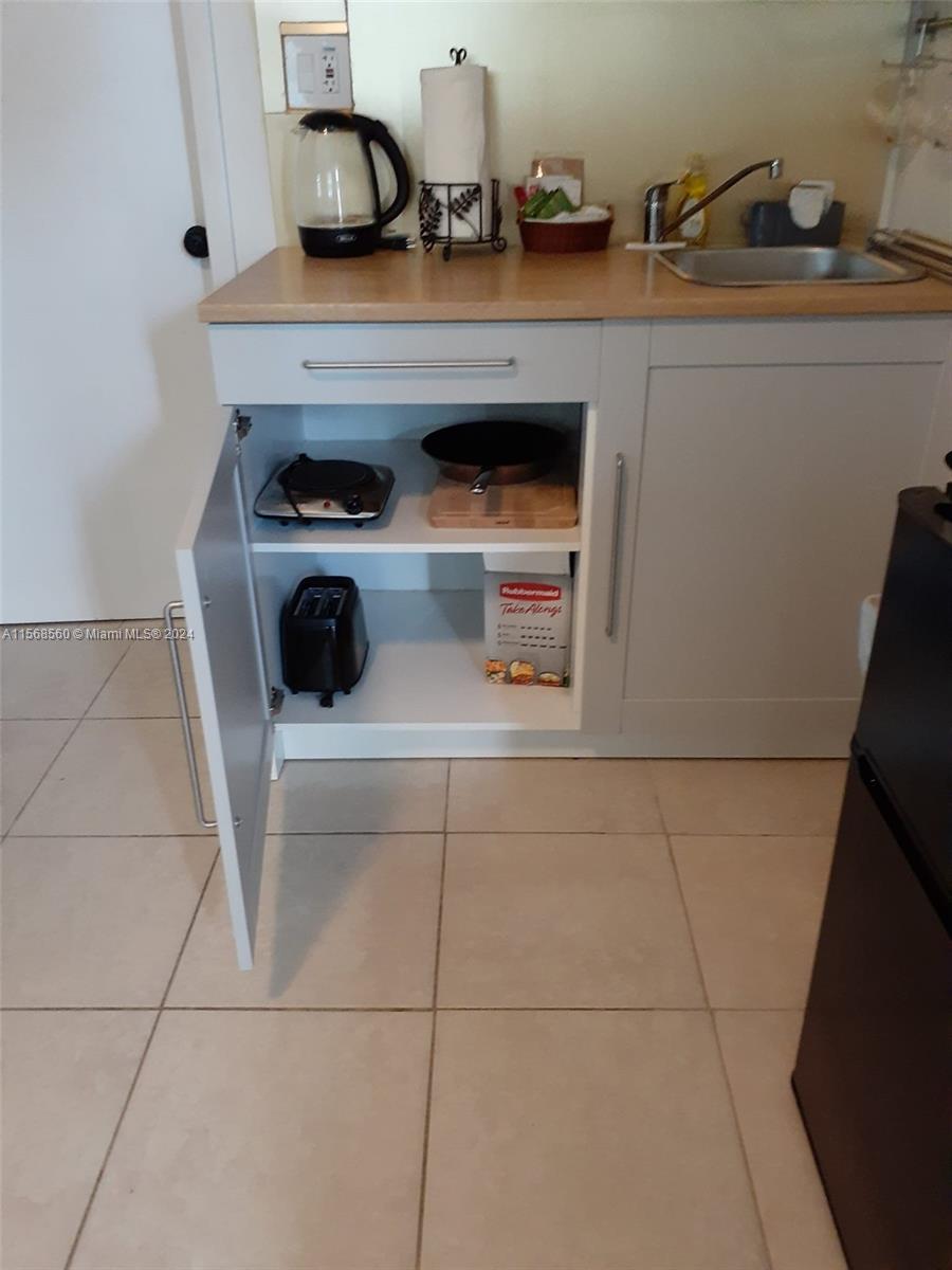 2306 Sunshine Blvd, Miramar, Florida 33023, 1 Bedroom Bedrooms, ,1 BathroomBathrooms,Residentiallease,For Rent,2306 Sunshine Blvd,A11568560