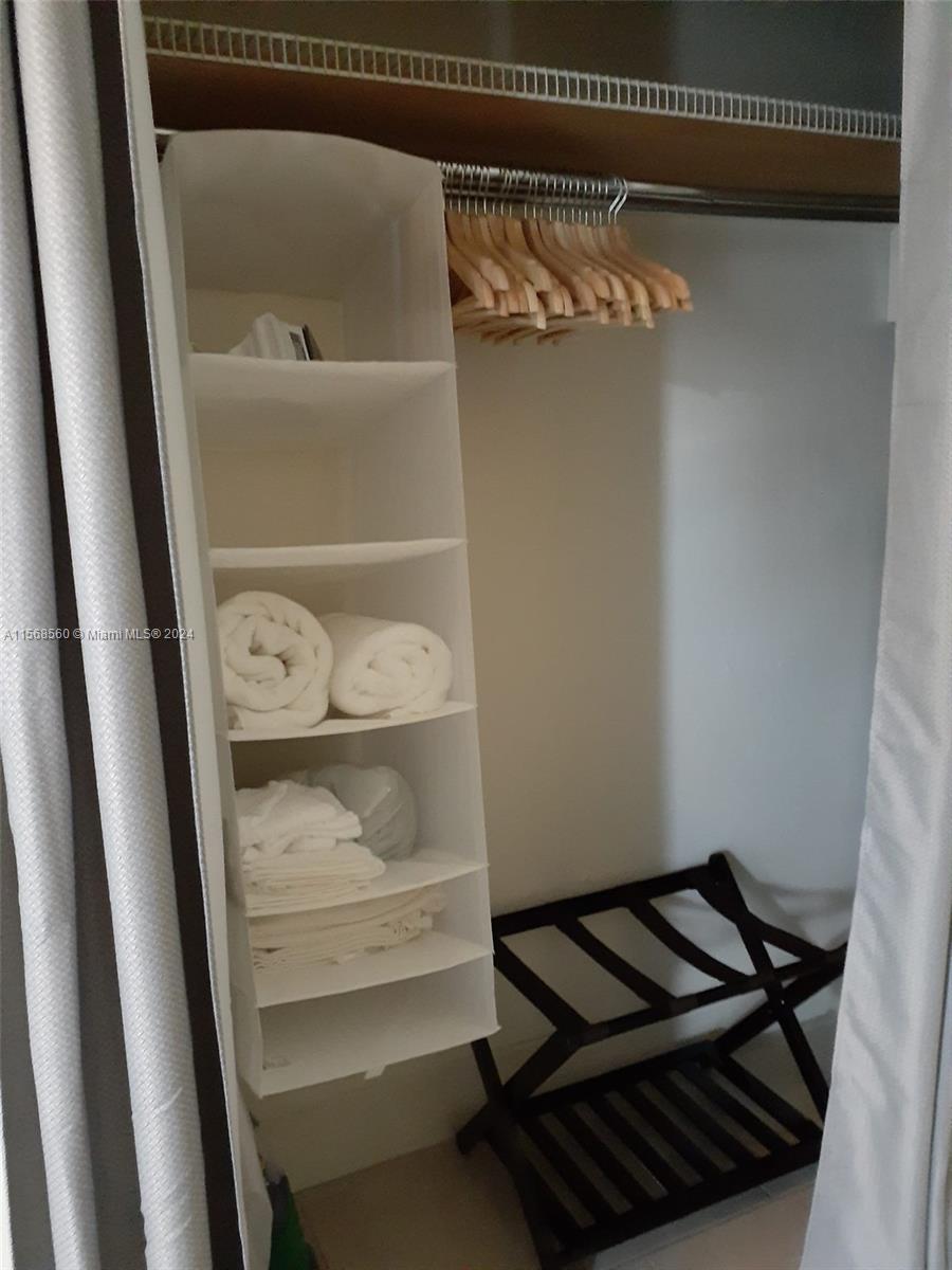 2306 Sunshine Blvd, Miramar, Florida 33023, 1 Bedroom Bedrooms, ,1 BathroomBathrooms,Residentiallease,For Rent,2306 Sunshine Blvd,A11568560