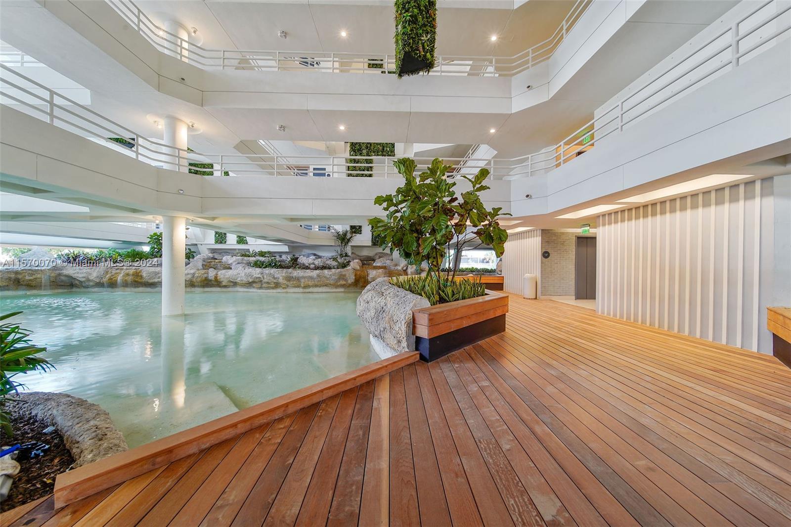 555 NE 34th St 0705, Miami, Florida 33137, 2 Bedrooms Bedrooms, ,2 BathroomsBathrooms,Residentiallease,For Rent,555 NE 34th St 0705,A11570070
