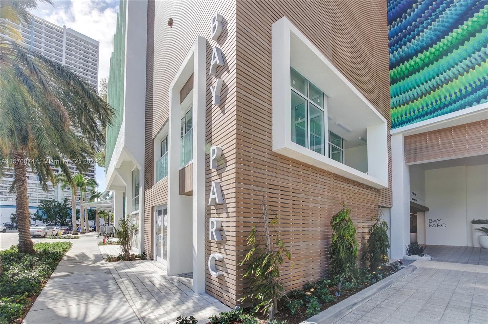 1756 N Bayshore Dr 17C, Miami, Florida 33132, 1 Bedroom Bedrooms, ,1 BathroomBathrooms,Residentiallease,For Rent,1756 N Bayshore Dr 17C,A11570074