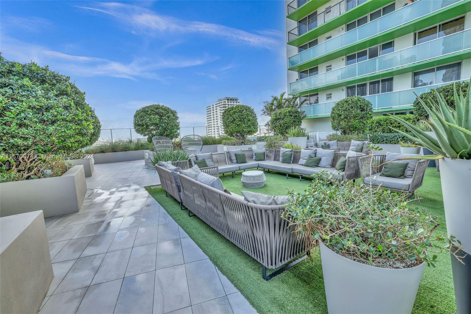 1756 N Bayshore Dr 17C, Miami, Florida 33132, 1 Bedroom Bedrooms, ,1 BathroomBathrooms,Residentiallease,For Rent,1756 N Bayshore Dr 17C,A11570074
