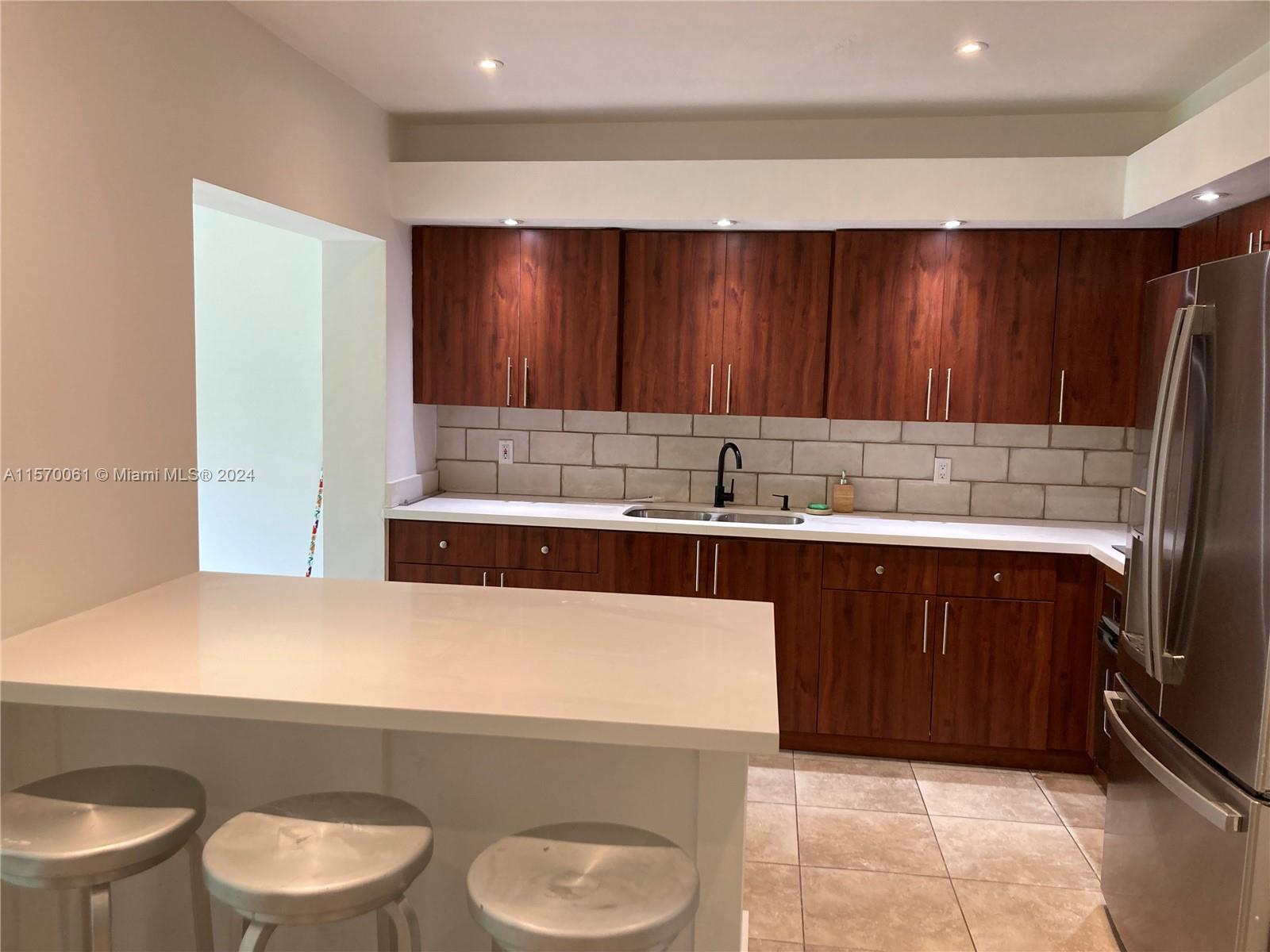 Breakfast bar