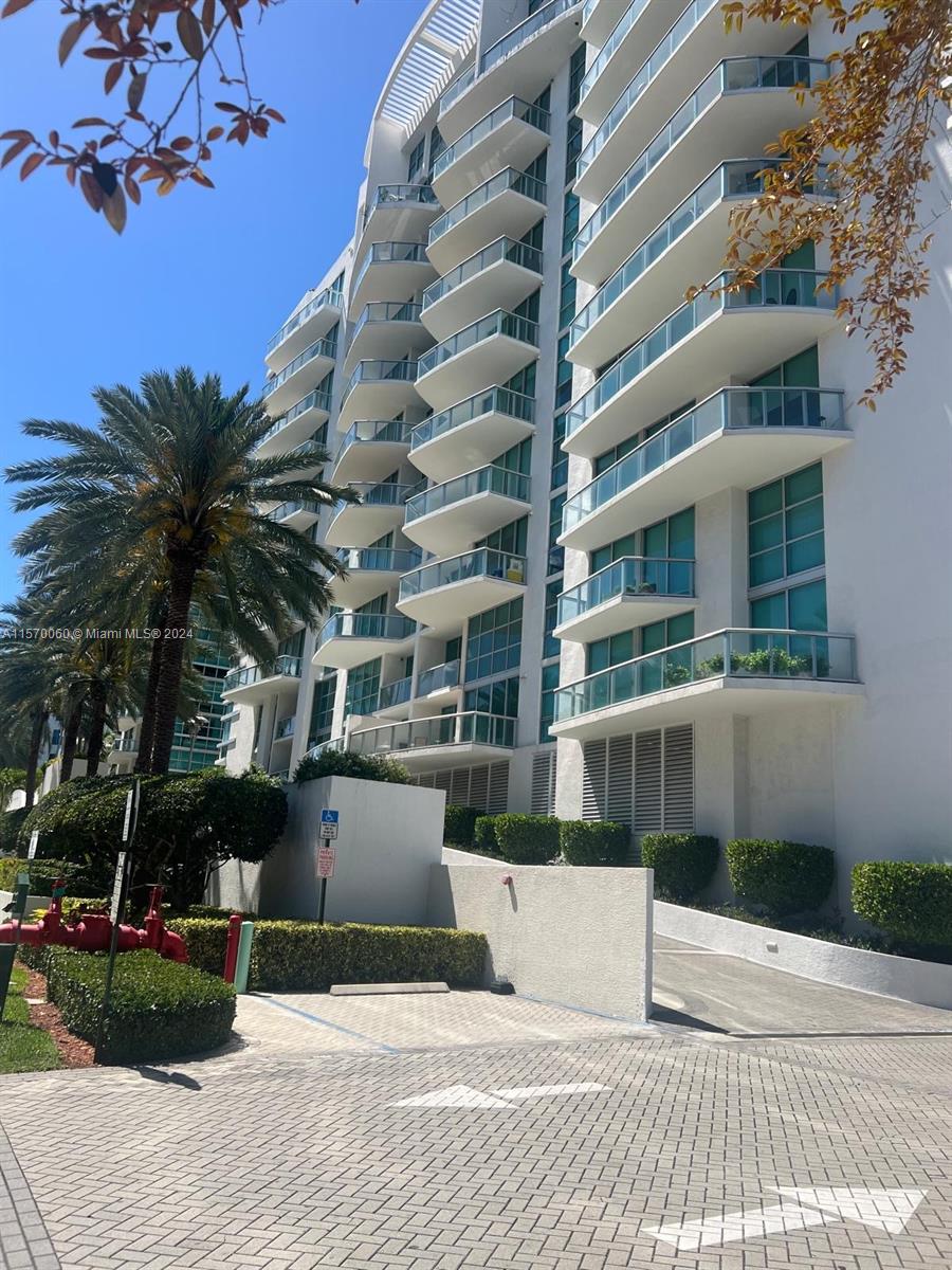 3131 NE 188th St 1-904, Aventura, Florida 33180, 2 Bedrooms Bedrooms, ,2 BathroomsBathrooms,Residentiallease,For Rent,3131 NE 188th St 1-904,A11570060