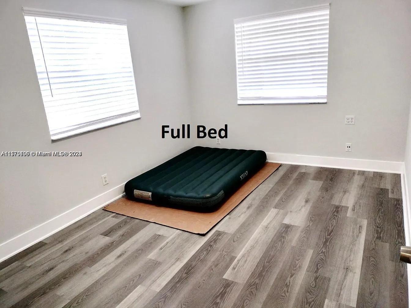 724 NE 3rd St 2, Hallandale Beach, Florida 33009, 2 Bedrooms Bedrooms, ,1 BathroomBathrooms,Residentiallease,For Rent,724 NE 3rd St 2,A11570106