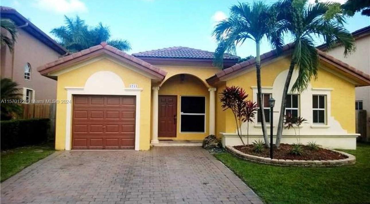 2721 NE 41st Pl, Homestead, Florida 33033, 3 Bedrooms Bedrooms, ,2 BathroomsBathrooms,Residentiallease,For Rent,2721 NE 41st Pl,A11570122