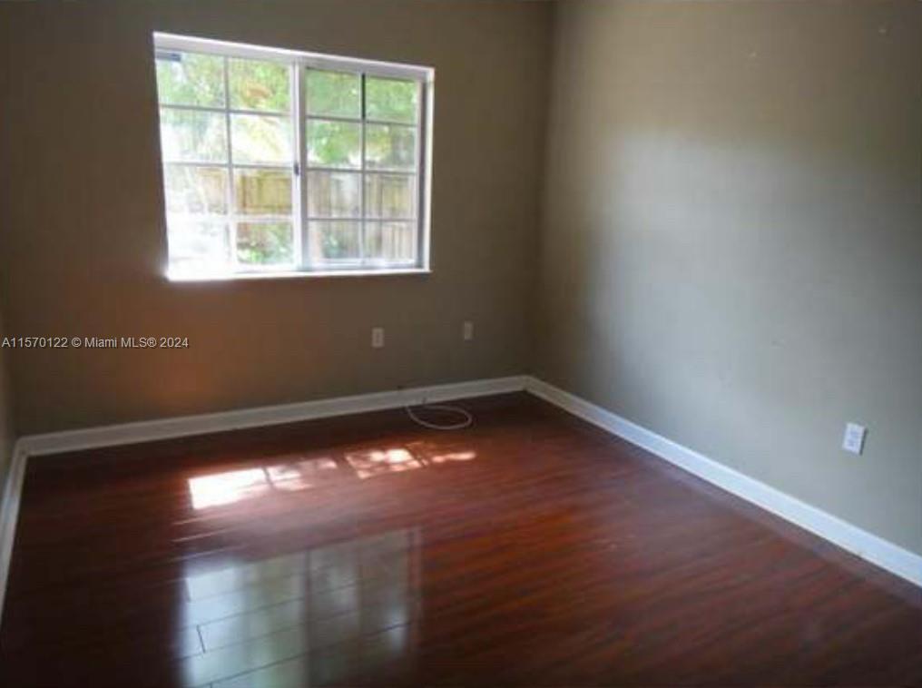 2721 NE 41st Pl, Homestead, Florida 33033, 3 Bedrooms Bedrooms, ,2 BathroomsBathrooms,Residentiallease,For Rent,2721 NE 41st Pl,A11570122