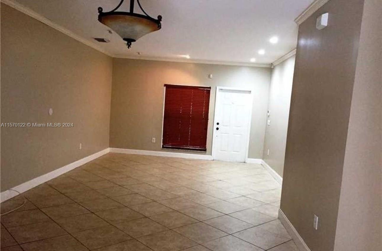 2721 NE 41st Pl, Homestead, Florida 33033, 3 Bedrooms Bedrooms, ,2 BathroomsBathrooms,Residentiallease,For Rent,2721 NE 41st Pl,A11570122