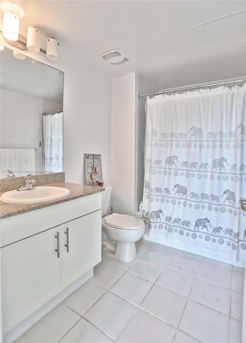 1861 NW S River Dr 809, Miami, Florida 33125, 2 Bedrooms Bedrooms, ,2 BathroomsBathrooms,Residentiallease,For Rent,1861 NW S River Dr 809,A11569043
