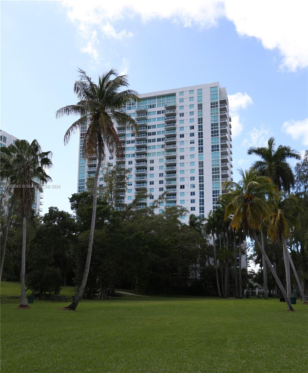 1861 NW S River Dr 809, Miami, Florida 33125, 2 Bedrooms Bedrooms, ,2 BathroomsBathrooms,Residentiallease,For Rent,1861 NW S River Dr 809,A11569043