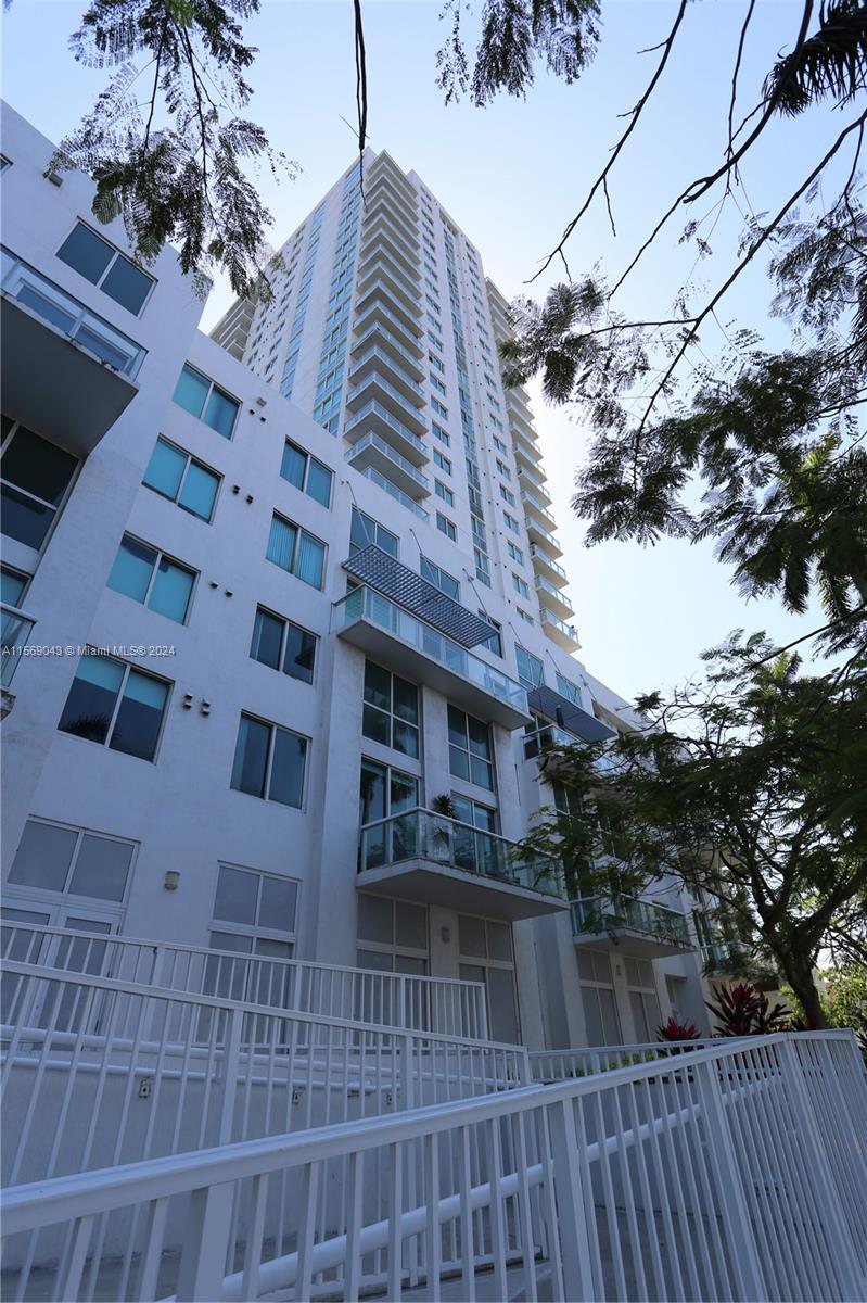 1861 NW S River Dr 809, Miami, Florida 33125, 2 Bedrooms Bedrooms, ,2 BathroomsBathrooms,Residentiallease,For Rent,1861 NW S River Dr 809,A11569043