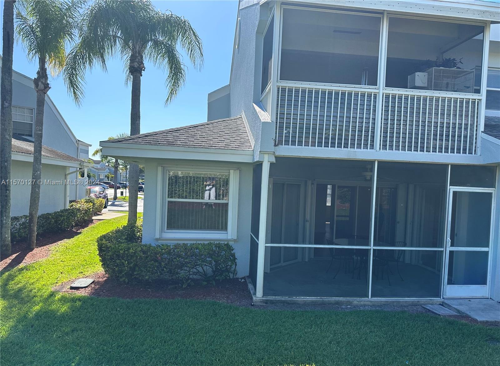 2637 SE 19th Ct 107-C, Homestead, Florida 33035, 3 Bedrooms Bedrooms, ,2 BathroomsBathrooms,Residentiallease,For Rent,2637 SE 19th Ct 107-C,A11570127