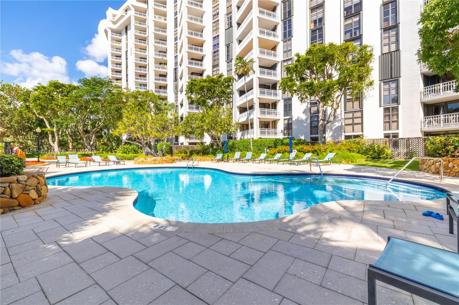2000 Towerside Ter 1807, Miami, Florida 33138, 2 Bedrooms Bedrooms, ,2 BathroomsBathrooms,Residentiallease,For Rent,2000 Towerside Ter 1807,A11570125